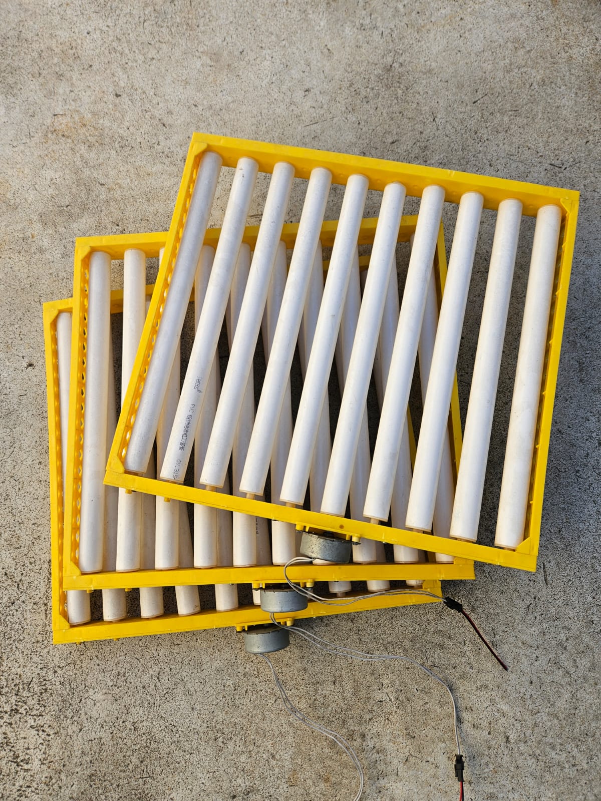 Second hand Refurbished 230VAC Egg Roller Trays Delta Incubators